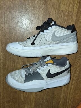 Ja 1 Light Smoke Gray Boys Nike Basketball Shoes Size 5.5